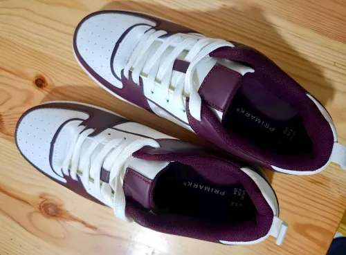 Baskets Primark taille 43
