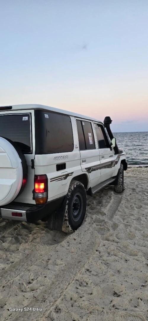 Toyota Land Cruiser Pickup 2015 كوجيلة ستيشن