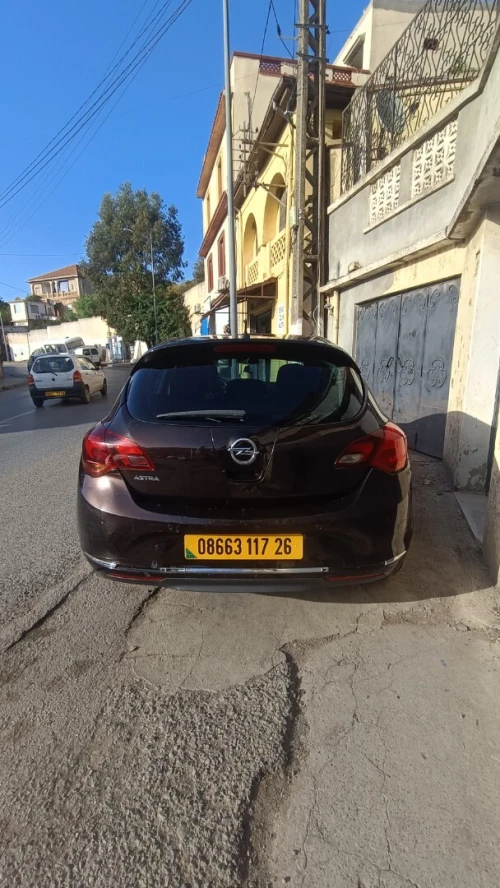 Opel Astra 2017 COSMO