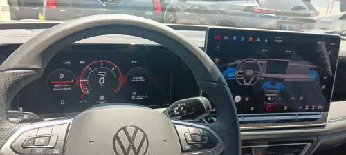 Volkswagen Tiguan 2025 R-Line All Black