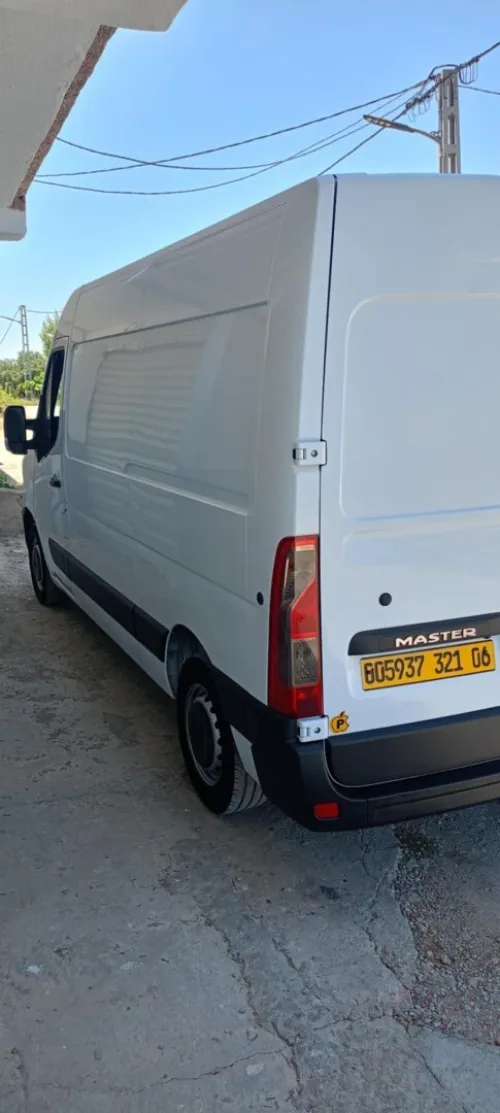 Renault master 2021