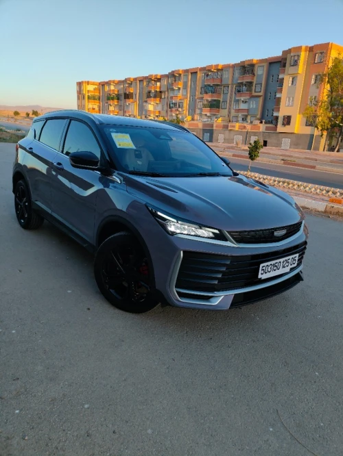 Geely Coolray 2025 