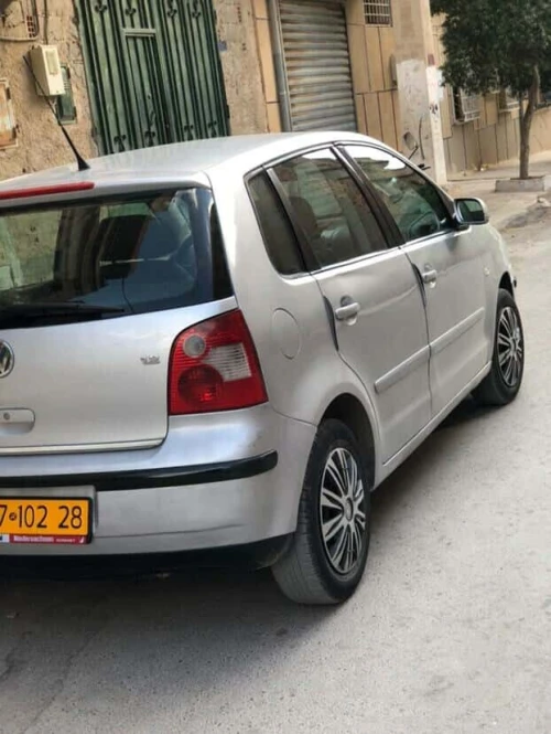Polo Polo 2002 Polo polic