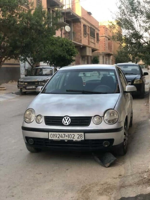 Polo Polo 2002 Polo polic