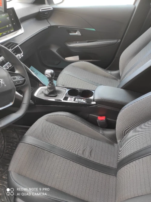Peugeot 208 2022 Allure