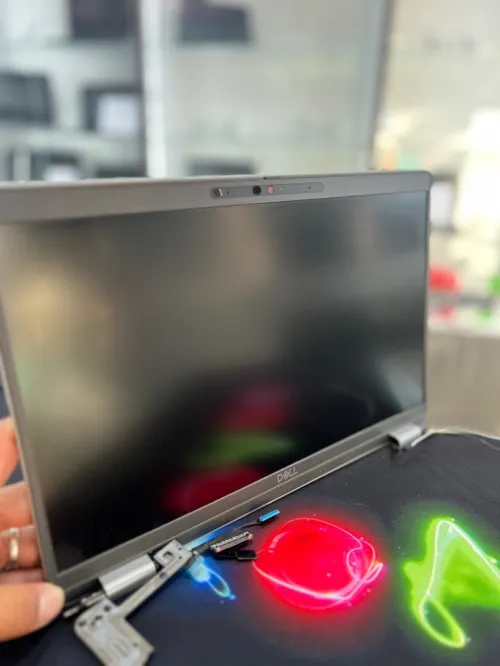 Écran tactile FHD 14 pouces (Ips)