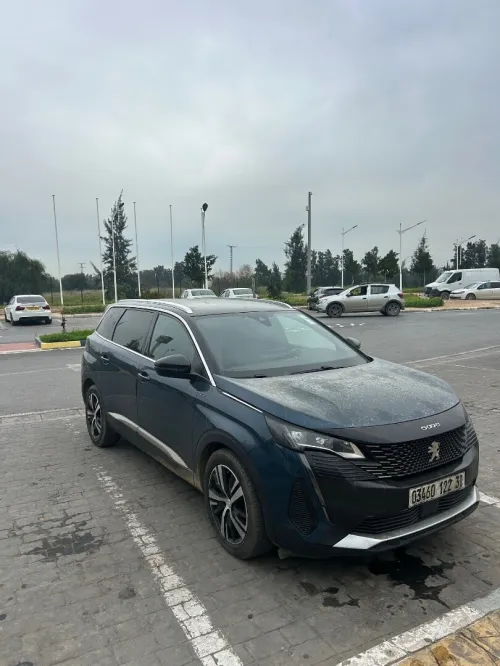 Peugeot 5008 2022 