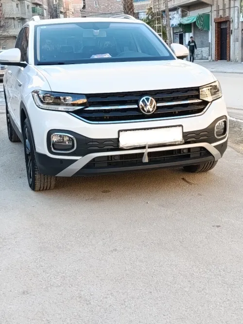 Volkswagen T-Cross 2025 R-line