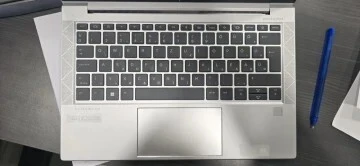 HP elitebook 835 g8 Ryzen 5 pro 5650U ram 16go 256go ssd