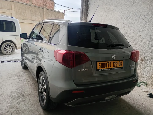 Suzuki Vitra 2022 El gripe