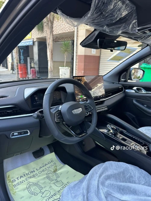 Geely Coolray 2025 