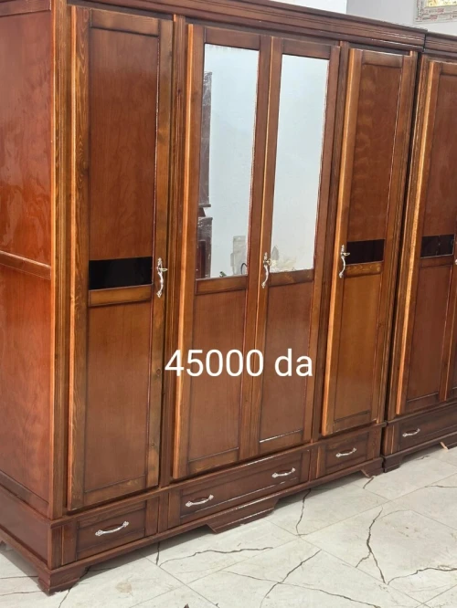 Armoire
