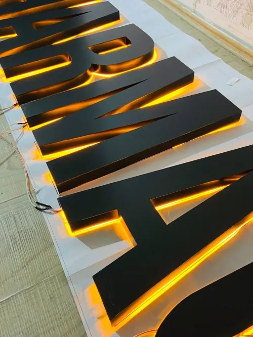 Panneau publicitaire Lumineuse Enseigne forex alucobond