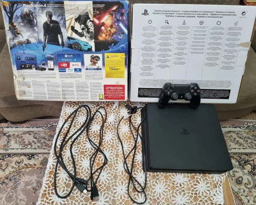 Playstation 4 slim flashé vrs 9.00