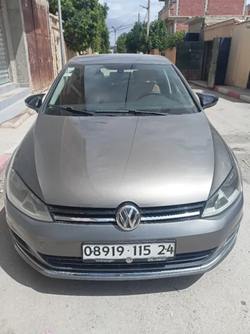 Volkswagen Golf 7 2015 Trendline +