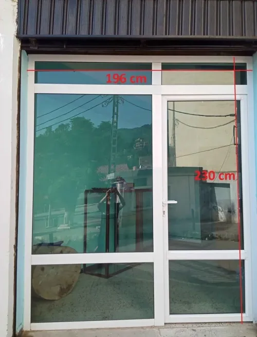 Vitrine فيترين   196 cm  230 cm