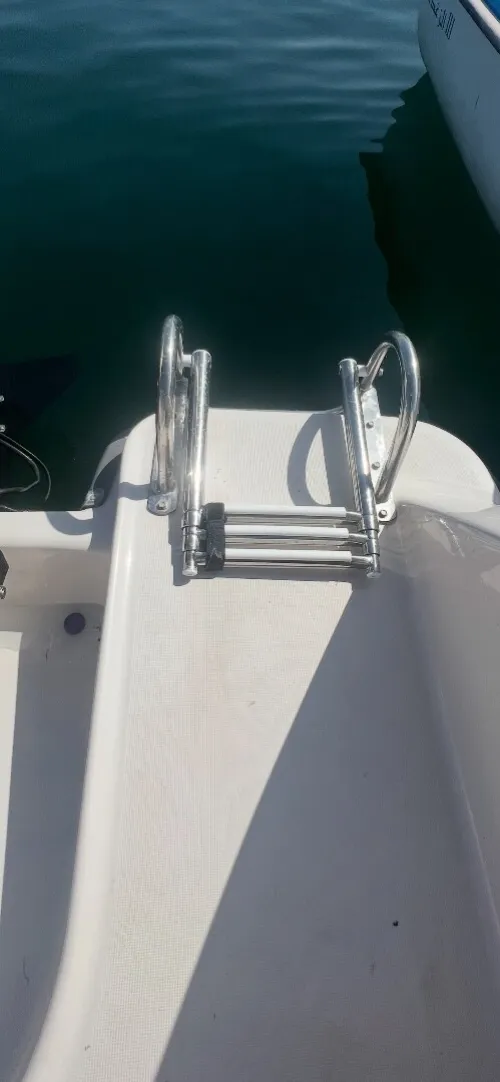 Bateau de plaisance 
