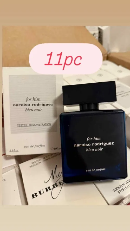 عطور نسائية و رجالية للبيع 