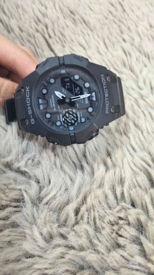 ساعة Casio G-Shock أصلية  تصميم رياضي مقاوم للصدمات والماء