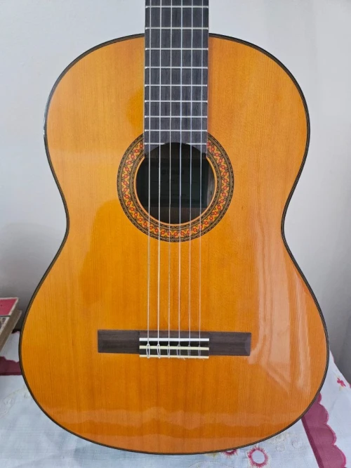 Guitare classique Yamaha C70