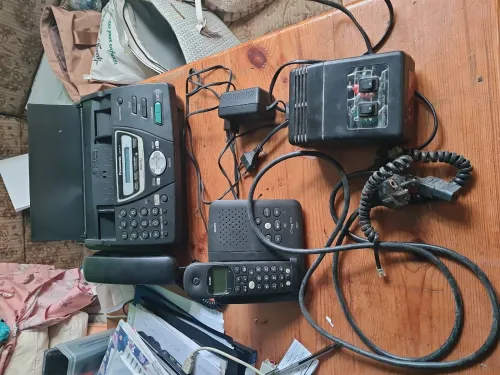   Panasonic KX-FT77BX