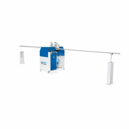 Machine de découpe perclouse pvc