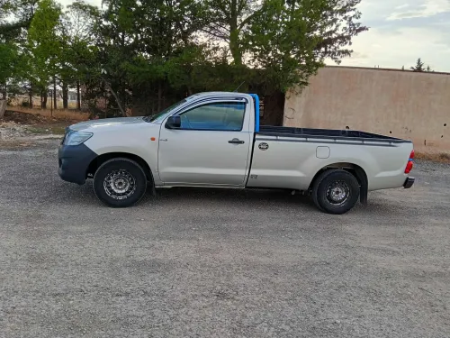 Toyota Hiluxe 2012