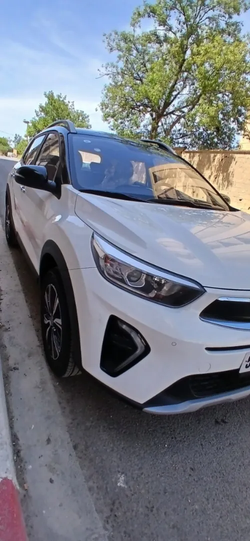 Kia KX1 2026 Luxury tout option