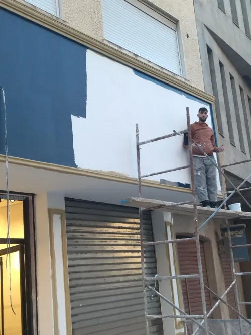 Peintre maison intérieure et façade
