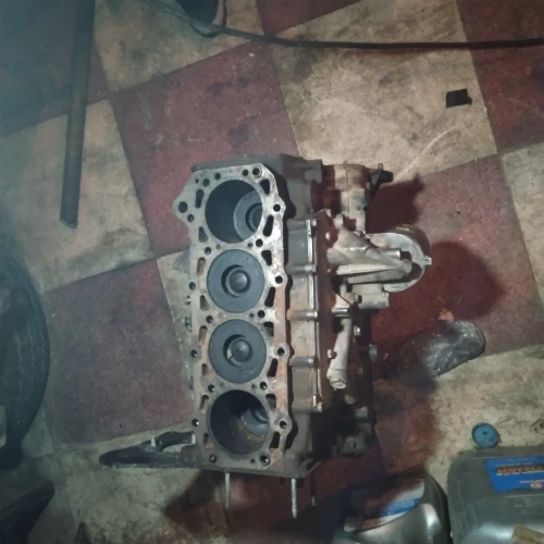 Demi moteur Nissan Urvan 