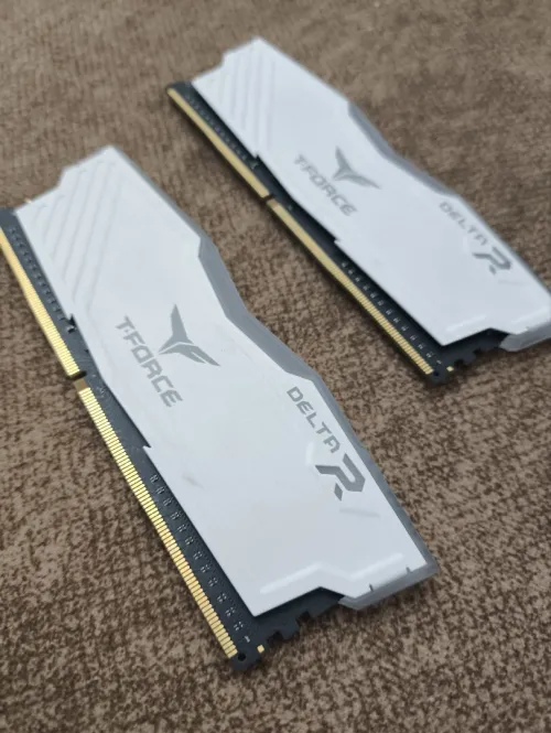 Ram T-Force 16gb white