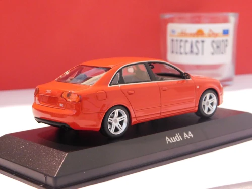 VOITURES MINIATURES DE COLLECTION 1/43