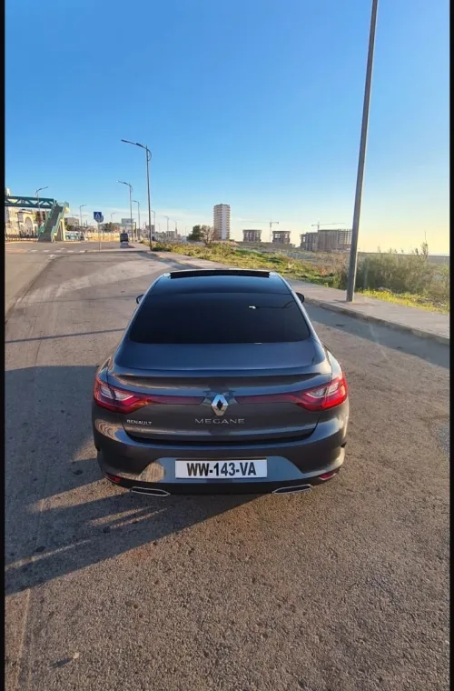 Renault Megane 4  2023 