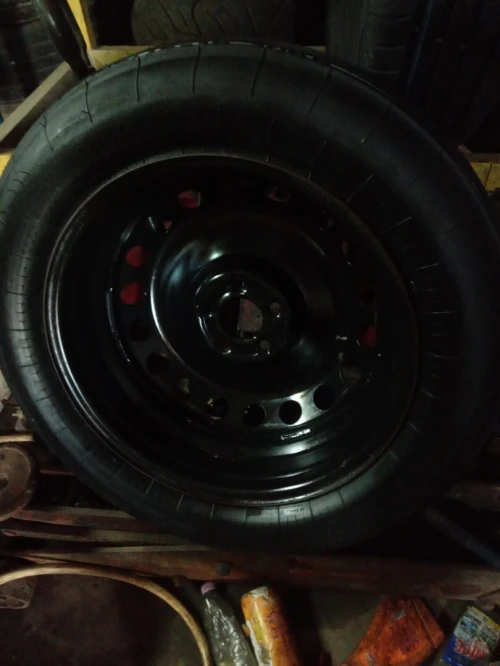 Roue de secours Mercedes volkswagen audi