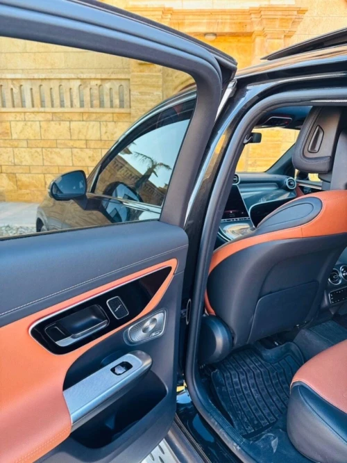 Mercedes 300d 2024 