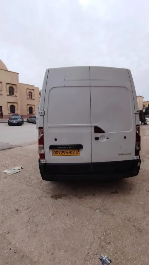 Renault Master 2017 Châssis Moyen