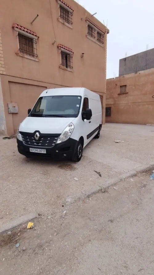 Renault Master 2017 Châssis Moyen