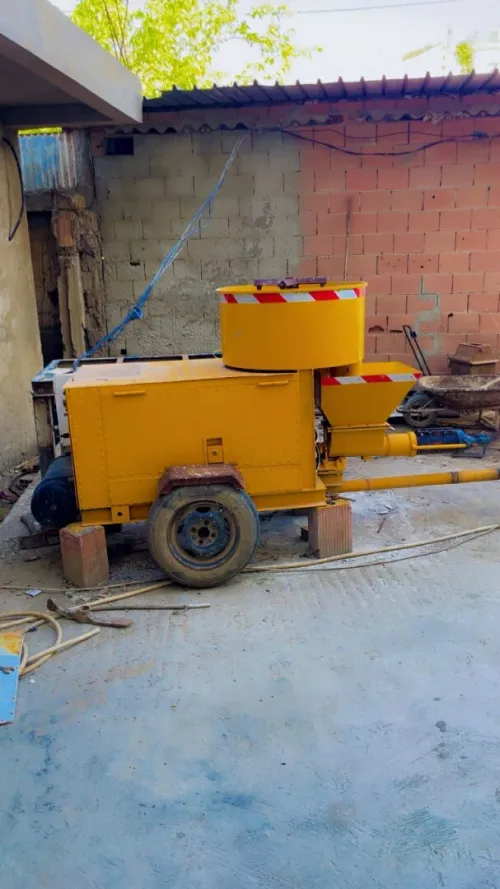 Machine à crépi