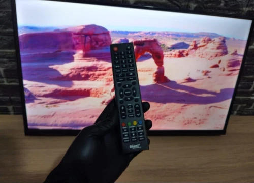 Téléviseur Géant 32P+support+démo