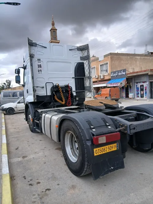 Renault Lander Premium 440 dxi 2009