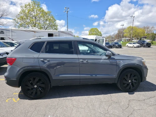 Volkswagen Taos 2024 SEL HIGHLINE