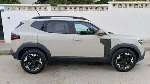 Dacia Duster 2025 Gold
