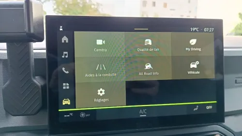 Dacia Duster 2025 Gold