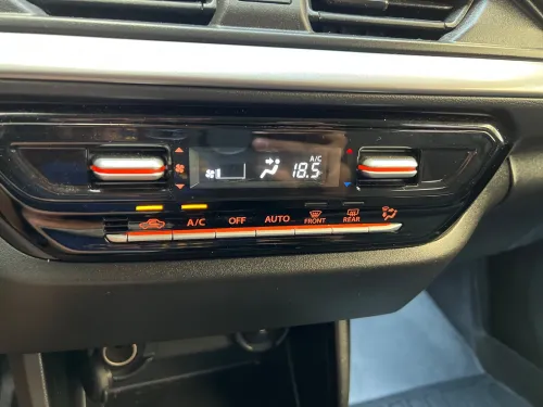 Suzuki Swift 2025 GL Plus 