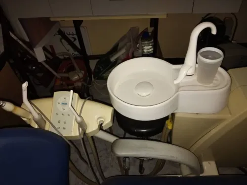 Matériaux dentaire à vendre 