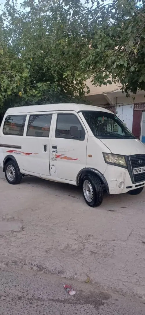 Gonow Mini bus 7 place 2014 La toute