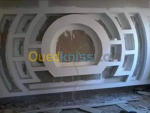 palque en platre et pienture