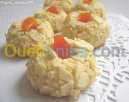 GÂTEAUX,SALES A MEILLEUR PRIX.