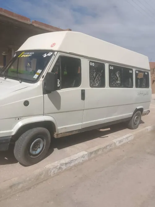 Peugeot J5 1990 