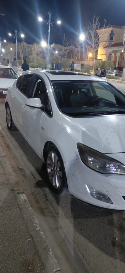Opel Astra 2012 SPORT